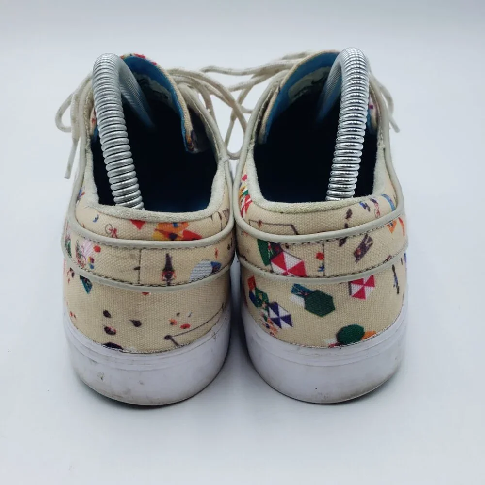 Nike Stefan Janoski Zoom‎ Sneakers 7.5 Mens Beach Day Lace Up Shoes Tan